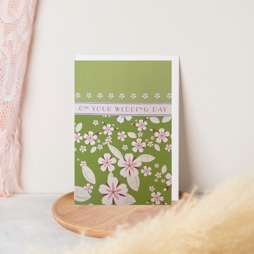 Green Pretty Pink & White Floral 'On Your Wedding Day' Card (6x4")